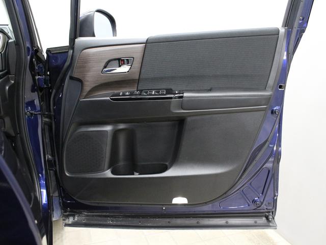 オデッセイハイブリッド ｅ：ＨＥＶアブソルート・ＥＸ　マルチビュー　純正１０型ナビ　パワーテールゲート　ブラインドスポット　両側パワスラ　前後ドラレコ　アドバンスドルームミラー　シートヒーター　パーキングセンサー　電子パーキング　禁煙車　ワンオーナー（67枚目）