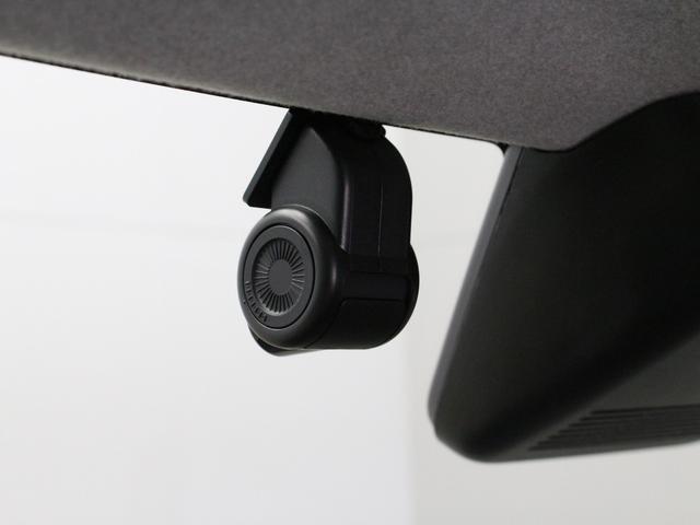 ムーヴキャンバス ＧホワイトアクセントリミテッドＳＡＩＩＩ　両側パワスラ　パノラマモニター　ドラレコ　純正ナビ　Ｂｌｕｅｔｏｏｔｈ　フルセグ　禁煙車　ワンオーナー　衝突軽減ブレーキ　オートハイビーム　ＬＥＤヘッド　フォグランプ　踏み間違い防止　ＥＴＣ（9枚目）