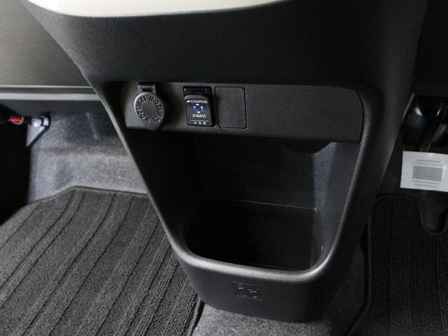 ムーヴキャンバス ＧホワイトアクセントリミテッドＳＡＩＩＩ　両側パワスラ　パノラマモニター　ドラレコ　純正ナビ　Ｂｌｕｅｔｏｏｔｈ　フルセグ　禁煙車　ワンオーナー　衝突軽減ブレーキ　オートハイビーム　ＬＥＤヘッド　フォグランプ　踏み間違い防止　ＥＴＣ（49枚目）