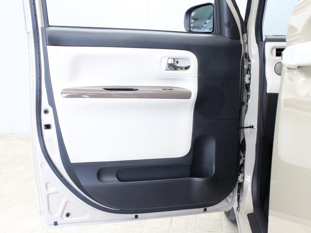 ムーヴキャンバス ＧホワイトアクセントリミテッドＳＡＩＩＩ　両側パワスラ　パノラマモニター　ドラレコ　純正ナビ　Ｂｌｕｅｔｏｏｔｈ　フルセグ　禁煙車　ワンオーナー　衝突軽減ブレーキ　オートハイビーム　ＬＥＤヘッド　フォグランプ　踏み間違い防止　ＥＴＣ（60枚目）