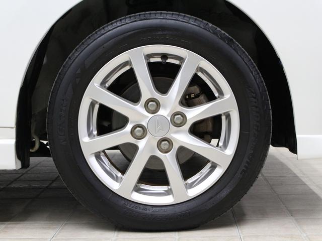 ムーヴ ＸＳＡＩＩ　２トーンカラー　衝突軽減ブレーキ　メモリーナビ　ＬＥＤヘッド　禁煙車　純正１４ＡＷ　電動格納ミラー　横滑り防止装置　盗難防止装置　ステアリングリモコン　フルオートエアコン　ドアバイザー　スマートキー（15枚目）