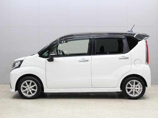 ムーヴ ＸＳＡＩＩ　２トーンカラー　衝突軽減ブレーキ　メモリーナビ　ＬＥＤヘッド　禁煙車　純正１４ＡＷ　電動格納ミラー　横滑り防止装置　盗難防止装置　ステアリングリモコン　フルオートエアコン　ドアバイザー　スマートキー（23枚目）