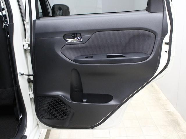 ムーヴ ＸＳＡＩＩ　２トーンカラー　衝突軽減ブレーキ　メモリーナビ　ＬＥＤヘッド　禁煙車　純正１４ＡＷ　電動格納ミラー　横滑り防止装置　盗難防止装置　ステアリングリモコン　フルオートエアコン　ドアバイザー　スマートキー（57枚目）