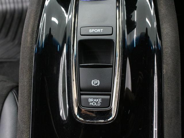 ヴェゼル ハイブリッドＲＳ・ホンダセンシング　純正８型ナビ　前後ドラレコ　シートヒーター　電子パーキング　アダプティブクルーズ　車線維持支援　純正１８ＡＷ　ＬＥＤヘッド　ＬＥＤフォグ　純正トノカバー　ＨＤＭＩ接続　Ｂｌｕｅｔｏｏｔｈ　バックカメラ（11枚目）