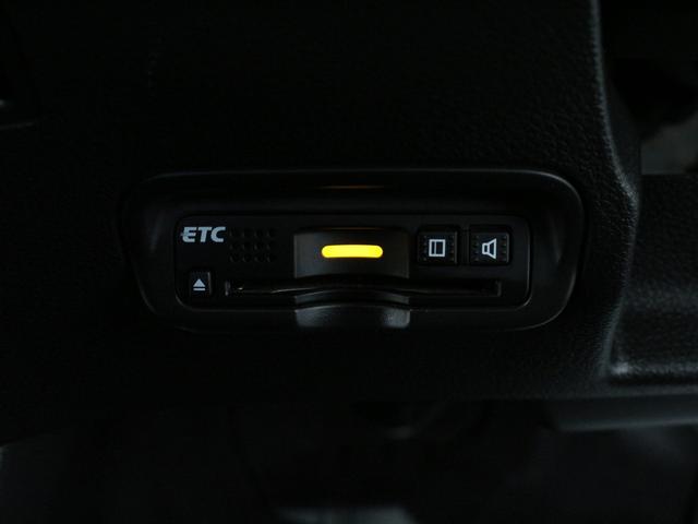 ヴェゼル ハイブリッドＲＳ・ホンダセンシング　純正８型ナビ　前後ドラレコ　シートヒーター　電子パーキング　アダプティブクルーズ　車線維持支援　純正１８ＡＷ　ＬＥＤヘッド　ＬＥＤフォグ　純正トノカバー　ＨＤＭＩ接続　Ｂｌｕｅｔｏｏｔｈ　バックカメラ（13枚目）