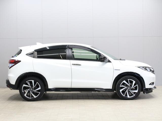 ヴェゼル ハイブリッドＲＳ・ホンダセンシング　純正８型ナビ　前後ドラレコ　シートヒーター　電子パーキング　アダプティブクルーズ　車線維持支援　純正１８ＡＷ　ＬＥＤヘッド　ＬＥＤフォグ　純正トノカバー　ＨＤＭＩ接続　Ｂｌｕｅｔｏｏｔｈ　バックカメラ（22枚目）