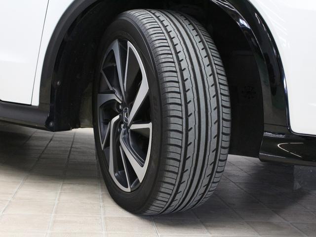 ヴェゼル ハイブリッドＲＳ・ホンダセンシング　純正８型ナビ　前後ドラレコ　シートヒーター　電子パーキング　アダプティブクルーズ　車線維持支援　純正１８ＡＷ　ＬＥＤヘッド　ＬＥＤフォグ　純正トノカバー　ＨＤＭＩ接続　Ｂｌｕｅｔｏｏｔｈ　バックカメラ（28枚目）