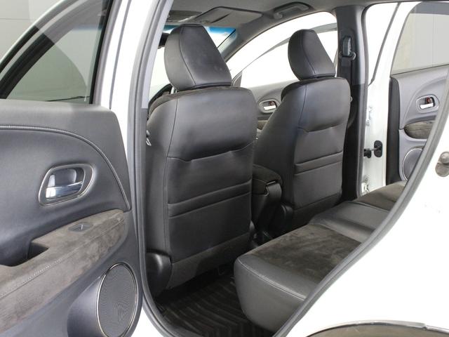 ヴェゼル ハイブリッドＲＳ・ホンダセンシング　純正８型ナビ　前後ドラレコ　シートヒーター　電子パーキング　アダプティブクルーズ　車線維持支援　純正１８ＡＷ　ＬＥＤヘッド　ＬＥＤフォグ　純正トノカバー　ＨＤＭＩ接続　Ｂｌｕｅｔｏｏｔｈ　バックカメラ（35枚目）