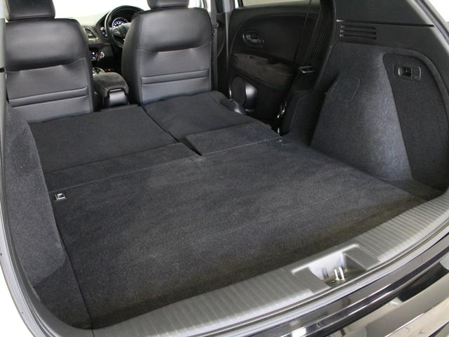 ヴェゼル ハイブリッドＲＳ・ホンダセンシング　純正８型ナビ　前後ドラレコ　シートヒーター　電子パーキング　アダプティブクルーズ　車線維持支援　純正１８ＡＷ　ＬＥＤヘッド　ＬＥＤフォグ　純正トノカバー　ＨＤＭＩ接続　Ｂｌｕｅｔｏｏｔｈ　バックカメラ（39枚目）