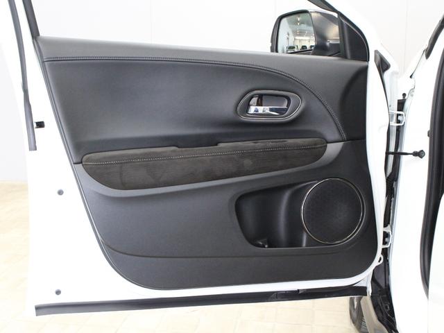 ヴェゼル ハイブリッドＲＳ・ホンダセンシング　純正８型ナビ　前後ドラレコ　シートヒーター　電子パーキング　アダプティブクルーズ　車線維持支援　純正１８ＡＷ　ＬＥＤヘッド　ＬＥＤフォグ　純正トノカバー　ＨＤＭＩ接続　Ｂｌｕｅｔｏｏｔｈ　バックカメラ（62枚目）