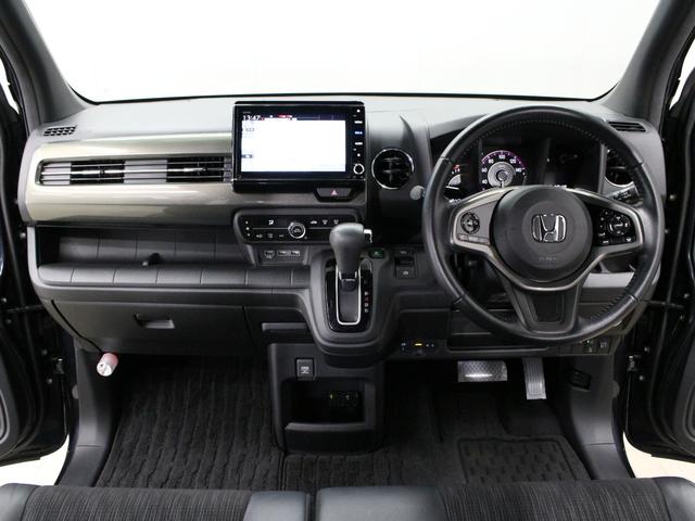 Ｎ－ＷＧＮカスタム Ｌ・ターボホンダセンシング　純正８型ナビ　前後ドラレコ　シートヒーター　パーキングセンサー　渋滞追従クルーズ　電子パーキング　ブレーキホールド　オートハイビーム　禁煙車　ＡｐｐｌｅＣａｒＰｌａｙ　純正１５ＡＷ　パドルシフト（5枚目）