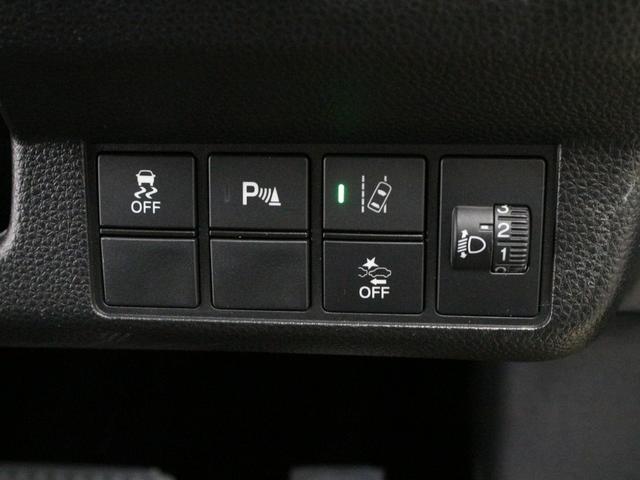 Ｎ－ＷＧＮカスタム Ｌ・ターボホンダセンシング　純正８型ナビ　前後ドラレコ　シートヒーター　パーキングセンサー　渋滞追従クルーズ　電子パーキング　ブレーキホールド　オートハイビーム　禁煙車　ＡｐｐｌｅＣａｒＰｌａｙ　純正１５ＡＷ　パドルシフト（11枚目）