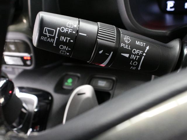 Ｎ－ＷＧＮカスタム Ｌ・ターボホンダセンシング　純正８型ナビ　前後ドラレコ　シートヒーター　パーキングセンサー　渋滞追従クルーズ　電子パーキング　ブレーキホールド　オートハイビーム　禁煙車　ＡｐｐｌｅＣａｒＰｌａｙ　純正１５ＡＷ　パドルシフト（54枚目）