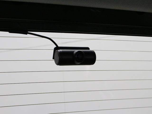 フリード+ Gブラックスタイル 純正9型ナビ 前後ドラレコ 両側パワスラ LEDヘッド シートヒーター 純正16AW アダプティブクルーズ 車線維持支援 ロールサンシェード 1オーナー 禁煙車 Bluetooth バックカメラ(9枚目)