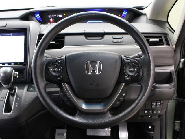 フリード+ Gブラックスタイル 純正9型ナビ 前後ドラレコ 両側パワスラ LEDヘッド シートヒーター 純正16AW アダプティブクルーズ 車線維持支援 ロールサンシェード 1オーナー 禁煙車 Bluetooth バックカメラ(14枚目)