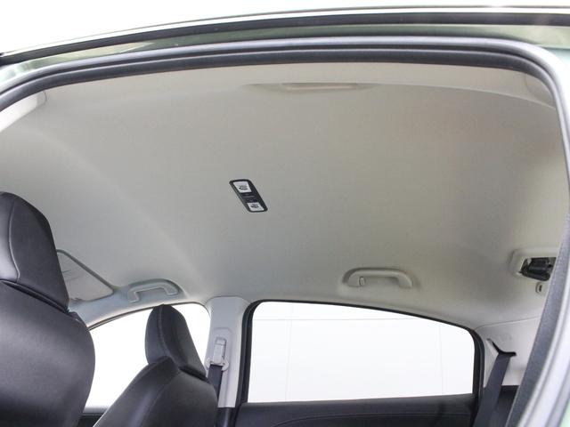 ヴェゼル X・ホンダセンシング 純正8型ナビ ドラレコ シートヒーター パーキングセンサー 電子パーキング ブレーキホールド アダプティブクルーズ ワンオーナー 禁煙車 ハーフレザー 本革巻ステアリング Bluetooth ETC(42枚目)