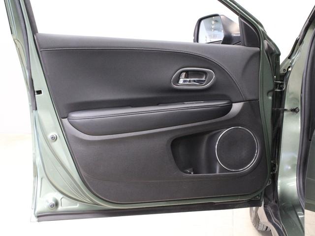 ヴェゼル X・ホンダセンシング 純正8型ナビ ドラレコ シートヒーター パーキングセンサー 電子パーキング ブレーキホールド アダプティブクルーズ ワンオーナー 禁煙車 ハーフレザー 本革巻ステアリング Bluetooth ETC(60枚目)