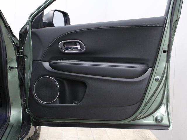 ヴェゼル X・ホンダセンシング 純正8型ナビ ドラレコ シートヒーター パーキングセンサー 電子パーキング ブレーキホールド アダプティブクルーズ ワンオーナー 禁煙車 ハーフレザー 本革巻ステアリング Bluetooth ETC(61枚目)