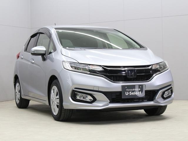 フィット 13G・Lホンダセンシング 衝突軽減ブレーキ 純正ナ LEDヘッド&フォグ アダプティブクルーズ 車線維持支援 誤発進抑制装置 ワンオーナー 禁煙車 Bluetooth ステアリングリモコン ドアバイザー アイドリングストップ(19枚目)