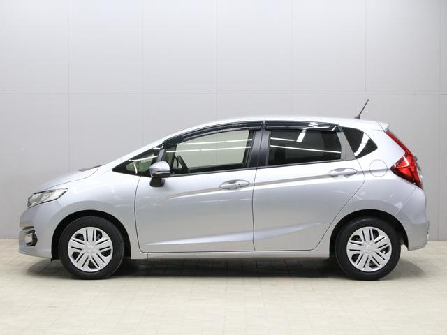 フィット 13G・Lホンダセンシング 衝突軽減ブレーキ 純正ナ LEDヘッド&フォグ アダプティブクルーズ 車線維持支援 誤発進抑制装置 ワンオーナー 禁煙車 Bluetooth ステアリングリモコン ドアバイザー アイドリングストップ(23枚目)