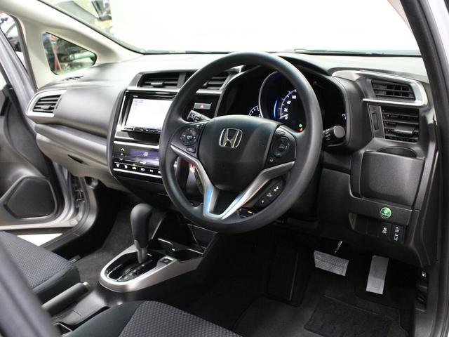 フィット 13G・Lホンダセンシング 衝突軽減ブレーキ 純正ナ LEDヘッド&フォグ アダプティブクルーズ 車線維持支援 誤発進抑制装置 ワンオーナー 禁煙車 Bluetooth ステアリングリモコン ドアバイザー アイドリングストップ(32枚目)