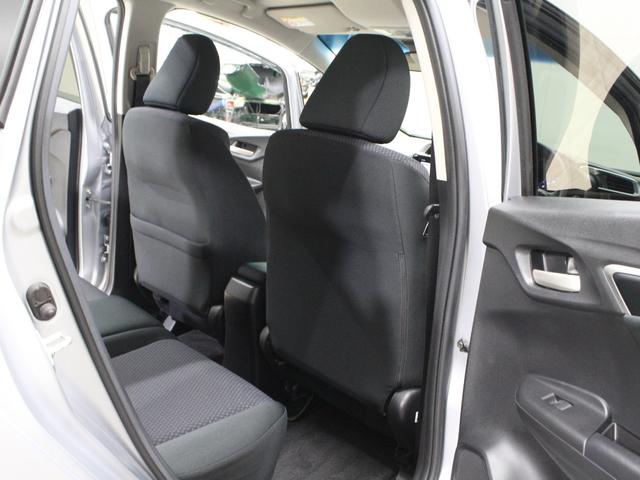 フィット 13G・Lホンダセンシング 衝突軽減ブレーキ 純正ナ LEDヘッド&フォグ アダプティブクルーズ 車線維持支援 誤発進抑制装置 ワンオーナー 禁煙車 Bluetooth ステアリングリモコン ドアバイザー アイドリングストップ(35枚目)