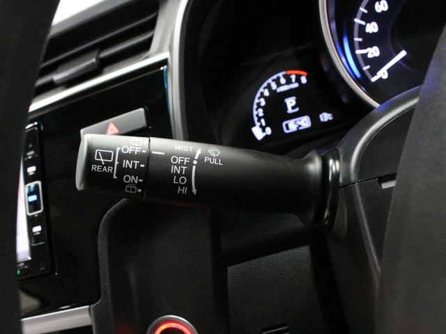 フィット 13G・Lホンダセンシング 衝突軽減ブレーキ 純正ナ LEDヘッド&フォグ アダプティブクルーズ 車線維持支援 誤発進抑制装置 ワンオーナー 禁煙車 Bluetooth ステアリングリモコン ドアバイザー アイドリングストップ(57枚目)