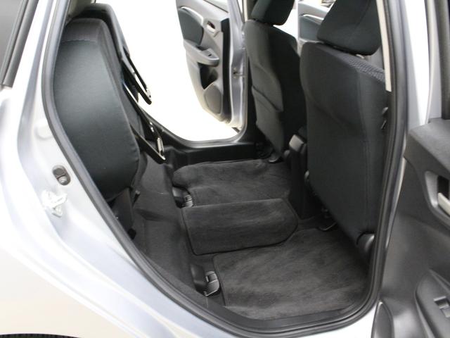 フィット 13G・Lホンダセンシング 衝突軽減ブレーキ 純正ナ LEDヘッド&フォグ アダプティブクルーズ 車線維持支援 誤発進抑制装置 ワンオーナー 禁煙車 Bluetooth ステアリングリモコン ドアバイザー アイドリングストップ(73枚目)