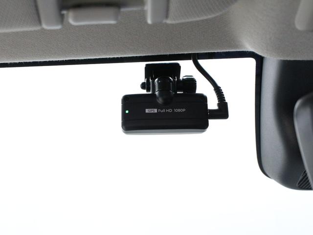 ヴェゼル e:HEVZ 純正9型ナビ 前後ドラレコ パワーテールゲート ブラインドスポット ステアリングヒーター シートヒーター パーキングセンサー 渋滞追従クルーズ 電子パーキング ブレーキホールド 純正18AW 禁煙車(9枚目)