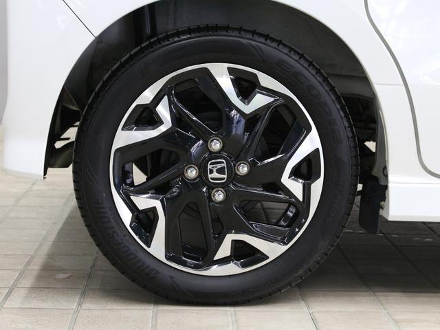 N-BOXカスタム G・Lターボホンダセンシング 両側パワスラ 純正ナビ ドラレコ シートヒーター アダプティブクルーズ 車線維持支援 ワンオーナー Bluetooth 純正15AW パドルシフト 本革巻ステアリング ハーフレザー ロールサンシェード(30枚目)