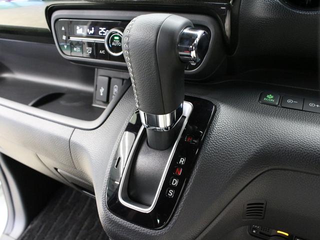 N-BOXカスタム G・Lターボホンダセンシング 両側パワスラ 純正ナビ ドラレコ シートヒーター アダプティブクルーズ 車線維持支援 ワンオーナー Bluetooth 純正15AW パドルシフト 本革巻ステアリング ハーフレザー ロールサンシェード(49枚目)