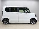 【コーティング】好評のコーティング施工で愛車のボディをケアしませんか?紫外線や酸性雨等の劣化によって塗装面の光沢の消失や塗装の剥離を防ぎます!