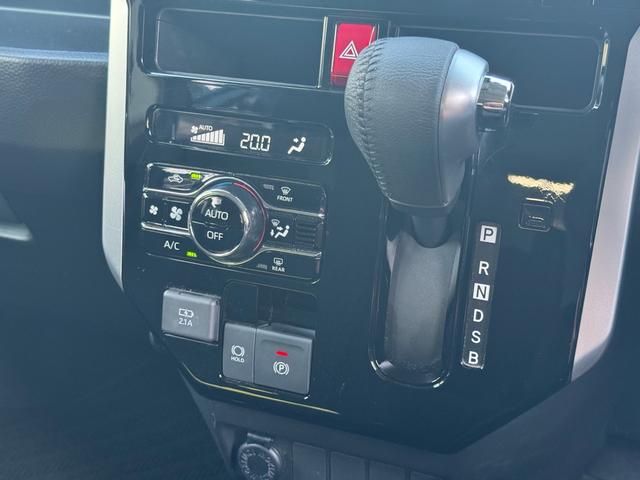 ルーミー カスタムＧ　純正ナビ・ＣＤ・Ｂｌｕｅｔｏｏｔｈ・バックカメラ・ＥＴＣ・両側電動スライドドア・スマートキー２本（36枚目）