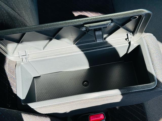 タント カスタムRS 社外ナビ・TV・CD・DVD・Bluetooth・バックカメラ・両側電動・スマートキー・LEDヘッド(37枚目)