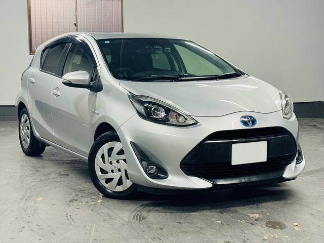 アクア S 後期・純正ナビ・CD・DVD・Bluetooth・バックカメラ・ETC・LEDヘッド・フォグ・踏み間違い装置・スペアタイヤ・ドラレコ前後・コンソールボックス(9枚目)