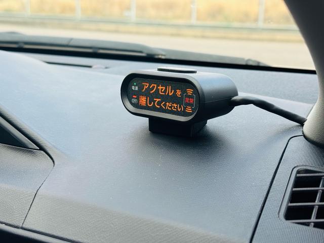 アクア S 後期・純正ナビ・CD・DVD・Bluetooth・バックカメラ・ETC・LEDヘッド・フォグ・踏み間違い装置・スペアタイヤ・ドラレコ前後・コンソールボックス(21枚目)