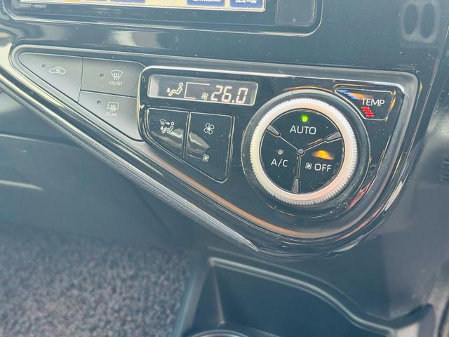 アクア S 後期・純正ナビ・CD・DVD・Bluetooth・バックカメラ・ETC・LEDヘッド・フォグ・踏み間違い装置・スペアタイヤ・ドラレコ前後・コンソールボックス(31枚目)