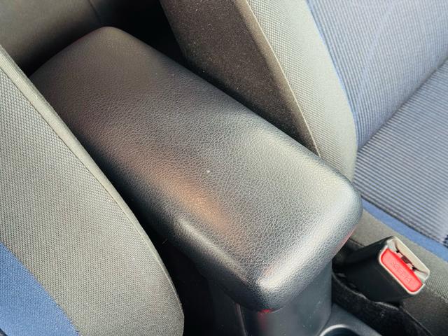 アクア S 後期・純正ナビ・CD・DVD・Bluetooth・バックカメラ・ETC・LEDヘッド・フォグ・踏み間違い装置・スペアタイヤ・ドラレコ前後・コンソールボックス(37枚目)