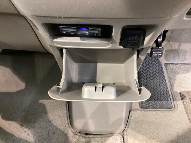 N-BOX G・Lパッケージ 1年保証ワンオ-ナ-ナビTV音楽機器接続 ベンチ席 メンテナンスノート 1オ-ナ- 全席PW イモビライザー ナビテレビ 1セグ フルフラット AAC 横滑り防止 スマートキー ABS ETC 禁煙(28枚目)