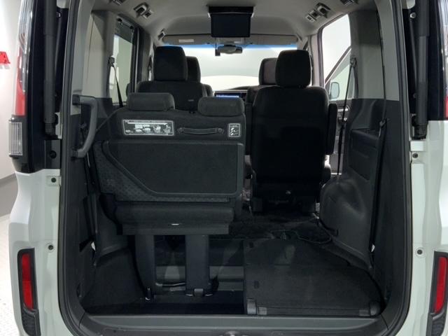 ステップワゴンスパーダ スパーダホンダセンシング 最長5年保証 ワンオ-ナ- ナビ TV 盗難防止 助手席エアバッグ ワンオーナ- Wパワスラ 記録簿有 リアオートエアコン 地デジ LEDライト 横滑り防止システム オートエアコン リアカメラ USB(37枚目)