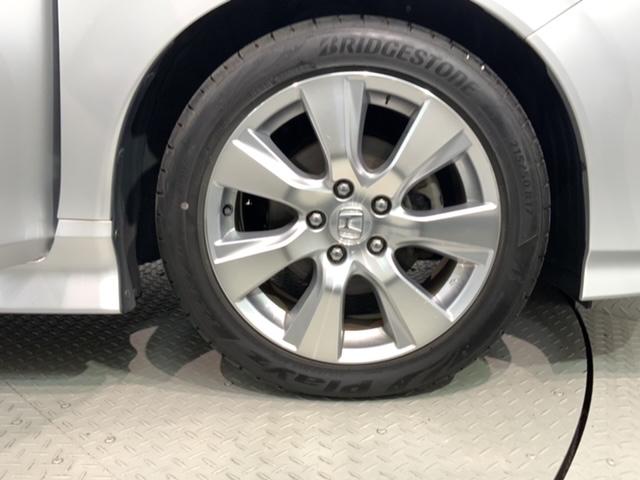 ご納車までの期間ですが、県内のお客様は１，２週間、県外のお客様は２，３週間ほどでご納車が可能となります。但し、お支払いや書類の状況によっては多少の前後もありますので、その際には何卒ご了承下さい。