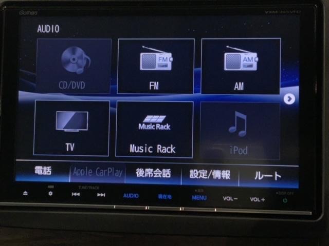 専門業者にて内外装のクリーニングを実施しております！