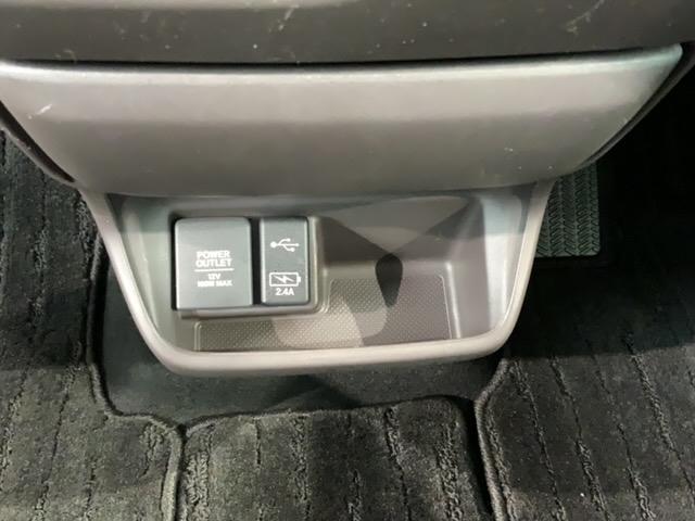 フリード G・ホンダセンシング 最長5年保証 ワンオーナー ナビVXM-204VFi TV Rカメラ CD録音 BTオ-ディオ DVD ETC VSA 両側電動ドア クルコン スマキー 盗難防止装置 整備記録簿 AAC Wエアバッグ(28枚目)