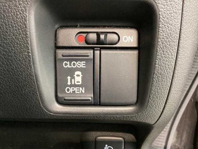 Ｎ－ＢＯＸ Ｇ・Ｌパッケージ　１年保証　ワンオ－ナ－　ナビＶＸＭ－１７４ＶＦＸｉ　ＴＶ　Ｒカメラ　ＢＴオ－ディオ　ＤＶＤ　ＥＴＣ　ＶＳＡアルミ　スマ－トキ－　盗難防止装置　整備記録簿　ＡＡＣ　スペアキ－　ドアバイザ－　ベンチシ－ト（11枚目）