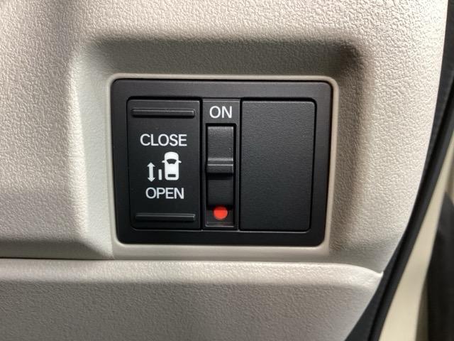 Ｎ－ＢＯＸ ファッションスタイル　Ｈ　ＳＥＮＳＩＮＧ　新車保証　試乗車　ワンオ－ナ－　ナビＶＸＭ－２４５ＺＦＥｉ　ＴＶ　Ｒカメラ　ＢＴオ－ディオ　シ－トヒ－タ－　ＥＴＣ　ＬＥＤライト　ＶＳＡ　クルコン　スマ－トキ－　盗難防止装置（14枚目）