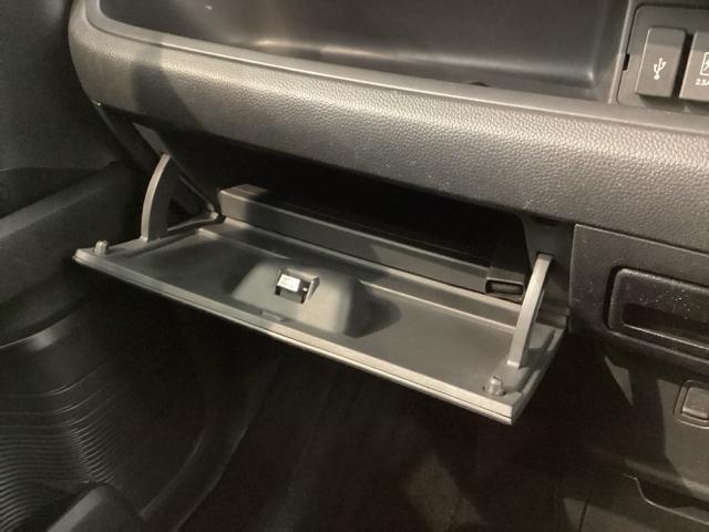 Ｎ－ＢＯＸカスタム Ｇ・Ｌホンダセンシング　１年保証　ワンオ－ナ－　ナビＶＸＵ－１８５ＮＢｉ　ＴＶ　Ｒカメラ　ＣＤ録音　ＢＴオ－ディオ　ＤＶＤ　ＥＴＣ　ＬＥＤライト　ＶＳＡ　クルコン　アルミ　スマ－トキ－　スペアキ－　盗難防止装置　ドアバイザ－（28枚目）