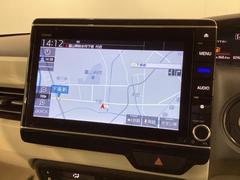 アップルカープレイ対応ギャザズナビ搭載です。知らない道も安心ですね！ 5