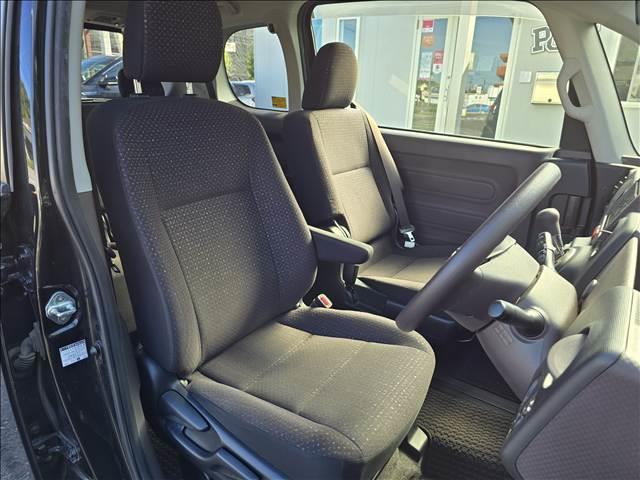 スペイド F WOPK Nezart15inAW/電動スライドドア/フルセグ対応ナビ/Bluetooth接続可/ETC/スマートキー/助手席シート折り畳み可/ヘッドライトレベライザー/横滑り防止/電動格納ミラー/(5枚目)