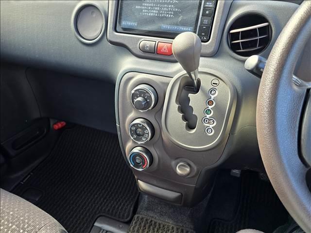 スペイド F WOPK Nezart15inAW/電動スライドドア/フルセグ対応ナビ/Bluetooth接続可/ETC/スマートキー/助手席シート折り畳み可/ヘッドライトレベライザー/横滑り防止/電動格納ミラー/(62枚目)