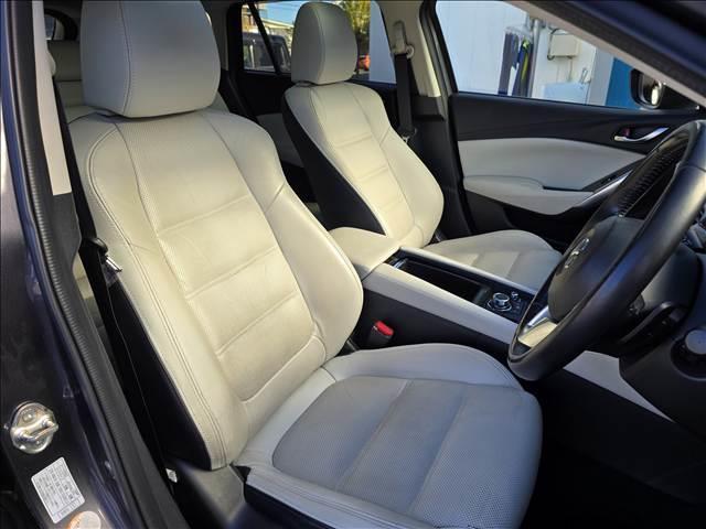 アテンザワゴン ＸＤ　Ｌ　Ｐａｃｋａｇｅ　４ＷＤ／禁煙／サンルーフ／ＢＯＳＥサウンド／ホワイトレザーシート／ＥＴＣ／ドライブレコーダー／ブラインドスポットモニター／純正ナビ／フルセグ／バックカメラ／パドルシフト／アダプティブクルーズ／ＨＵＤ（7枚目）